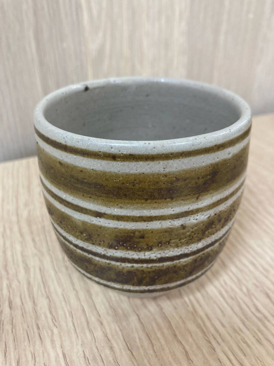 ＃12429【現状保管品】湯呑 4個セット 益子焼？ 茶器 和食器 インテリア 家具 コップ 茶道具 茶碗 の画像8