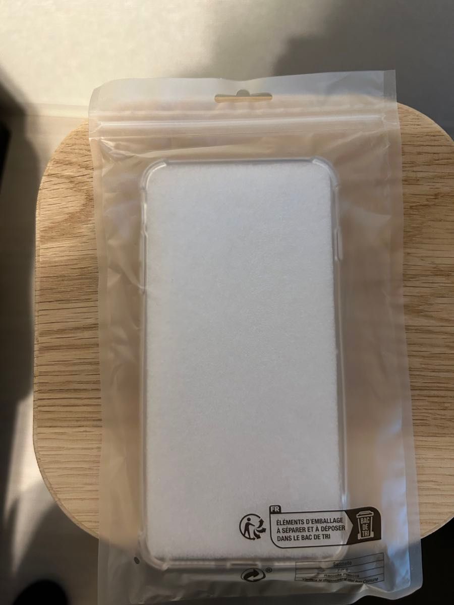 スマホケース　スマホカバー　クリアなiPhone用ケース カードスロット付き iPhone 7p/8p