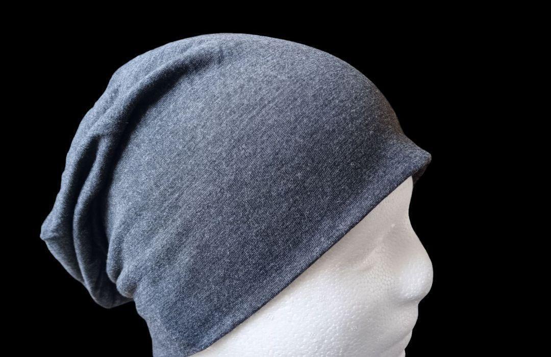 【ビーニー】男女兼用　《チャコールグレー》薄手ニット帽　キャップ　医療用　通気性