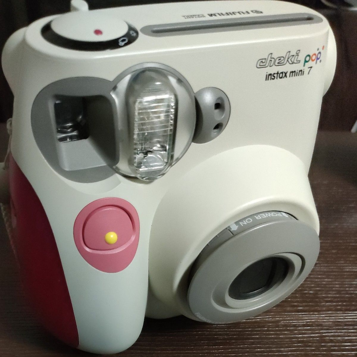 フジフィルム　チェキ　instax　mini　7