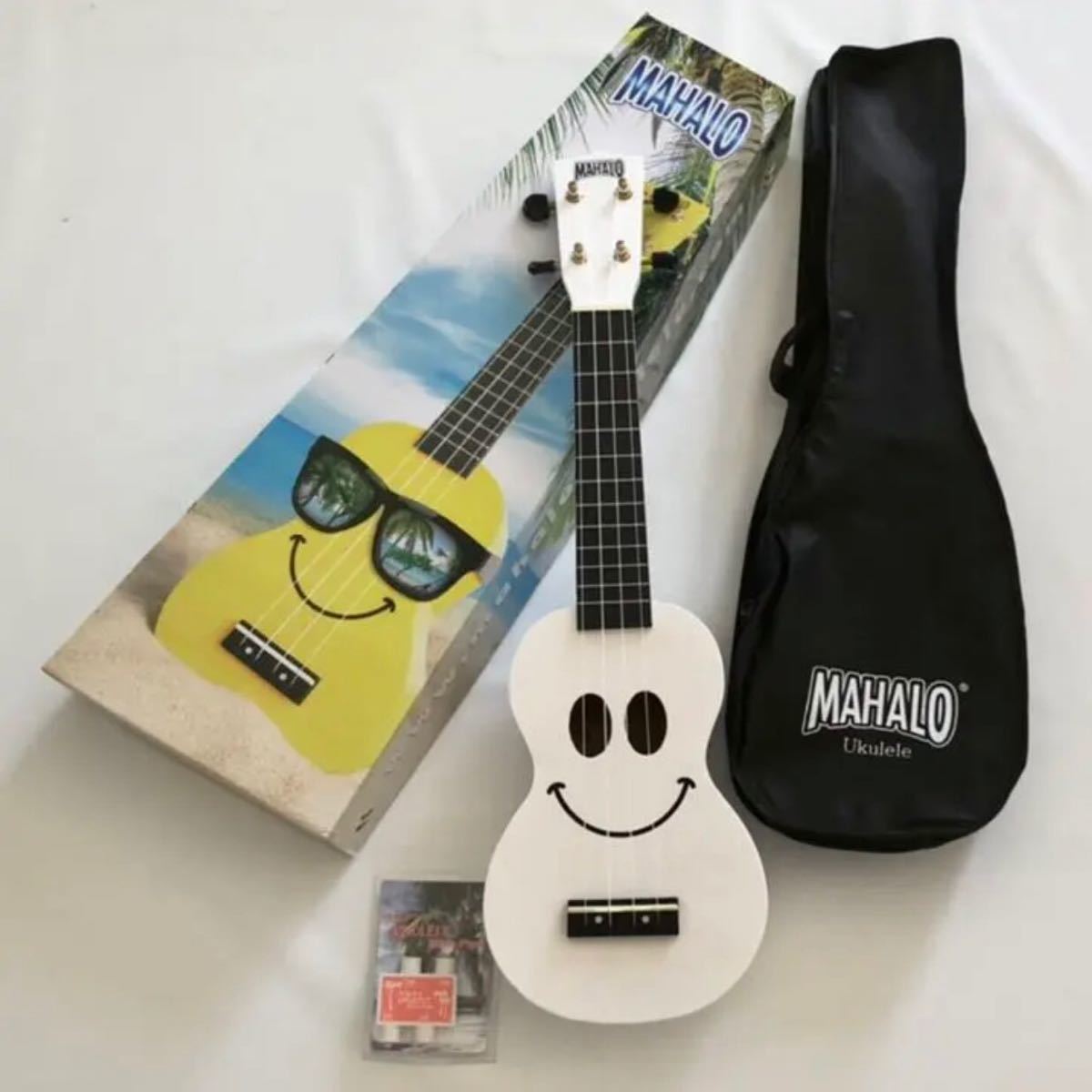  free shipping * new goods unused *MAHALO Smile ukulele white * pitch pipe present 