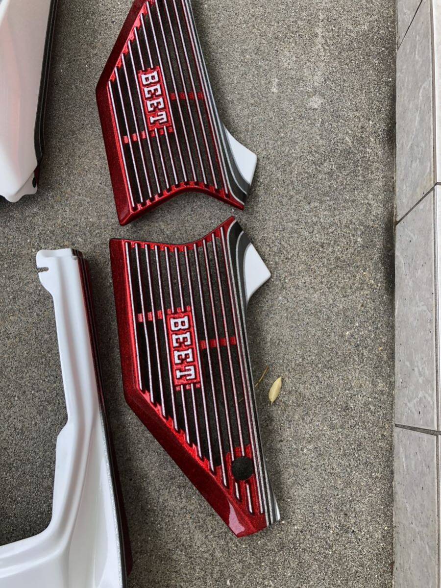 CBX400F 赤白2型カラー ラメ 外装セット 美品 フルBEET カスタム CBX400F 赤白2型カラー ラメ 外装セット 美品 フルBEET カスタム