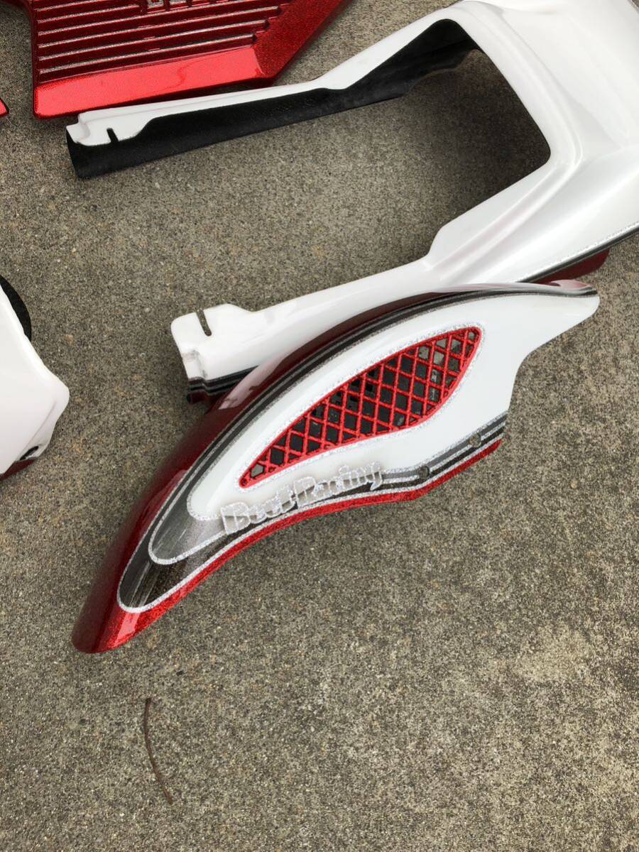 CBX400F 赤白2型カラー ラメ 外装セット 美品 フルBEET カスタム CBX400F 赤白2型カラー ラメ 外装セット 美品 フルBEET カスタム