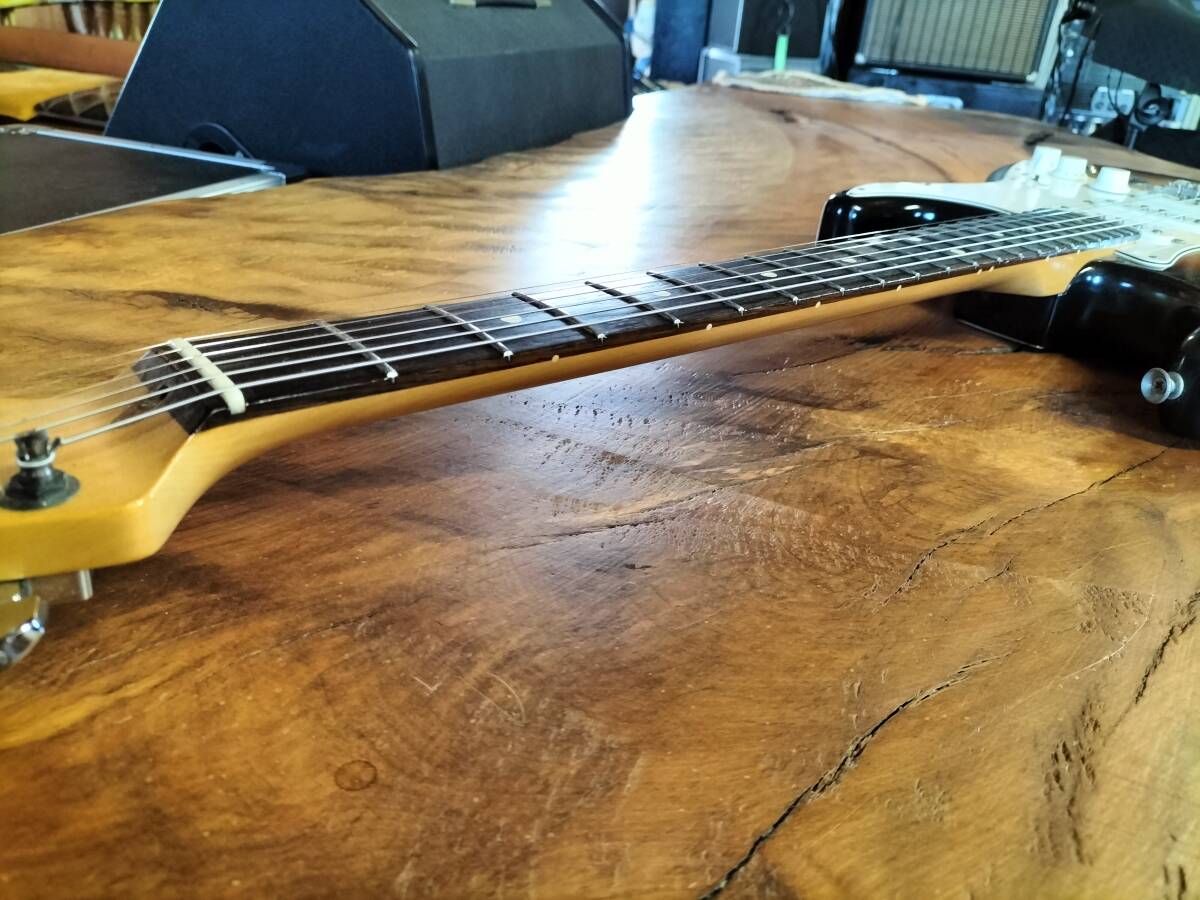Fender USA Highway 1 Stratocaster 24050901の画像6