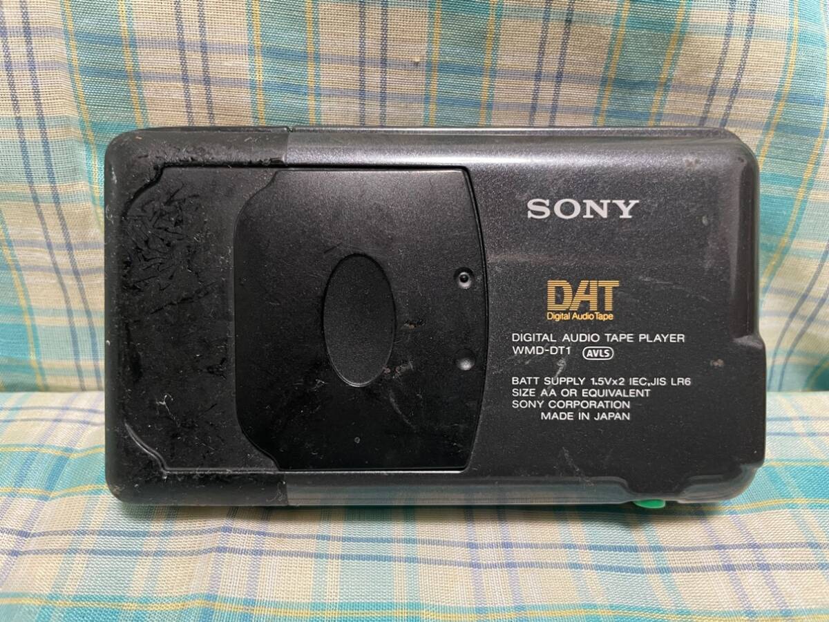 SONY Sony WALKMAN DAT Walkman WMD-DT1 Digital Audio Tape Player