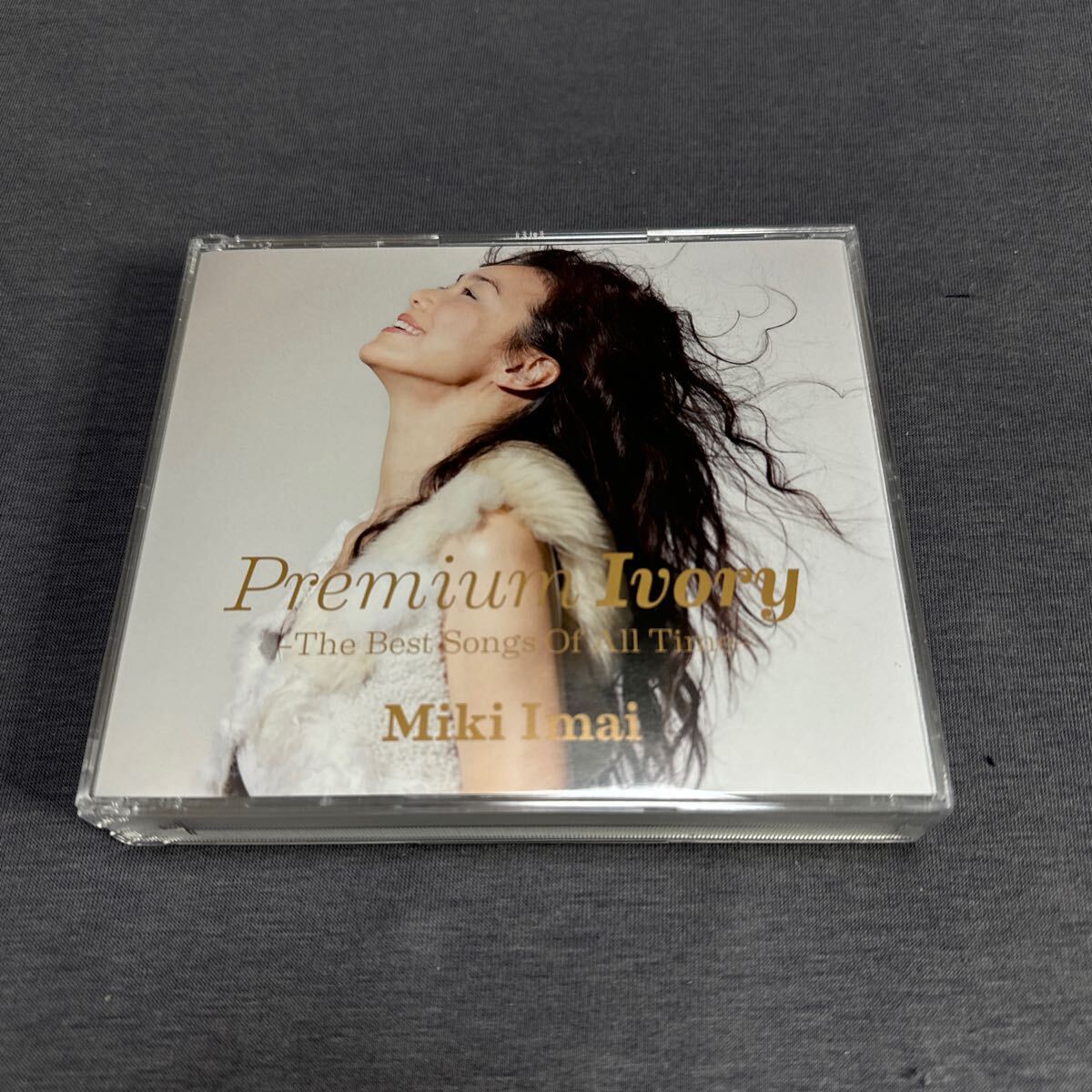 Premium Ivory -The Best Songs Of All Time- (初回限定盤) (2CD+DVD) (UHQ-CD仕様)_画像2