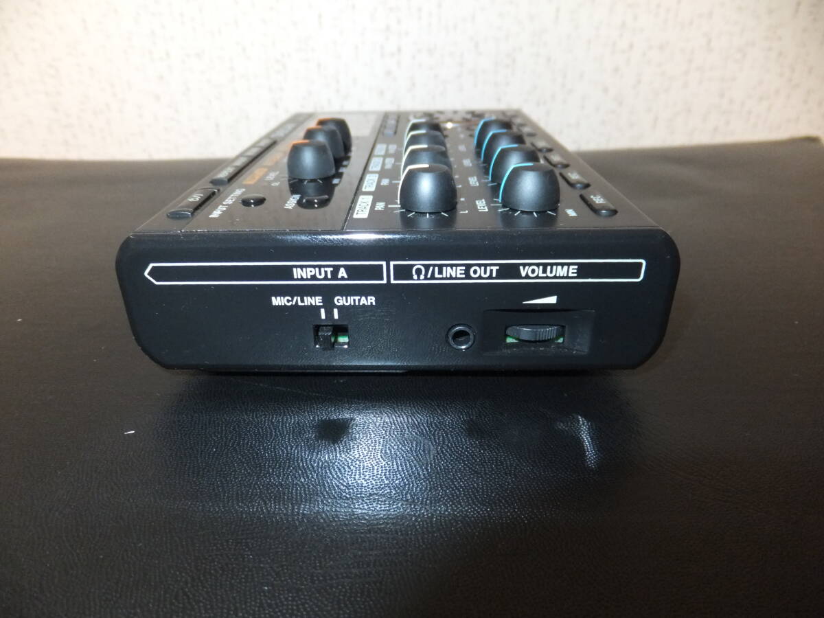 TASCAM DP-006　タスカム　コンパクト６trMTR　三脚スタンド取り付け可能　TEAC　ティアック