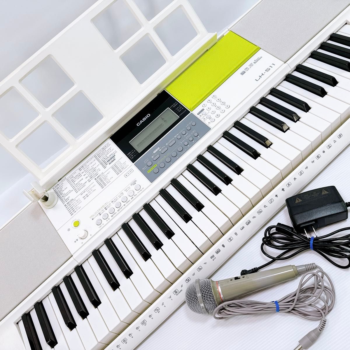 CASIO LK-511 ホワイト 電子キーボード 61鍵盤 光ナビ 電子ピアノ 光ナビゲーション