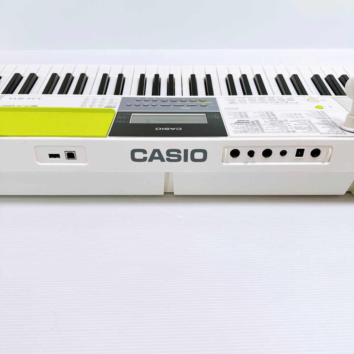 CASIO LK-511 ホワイト 電子キーボード 61鍵盤 光ナビ 電子ピアノ 光ナビゲーション