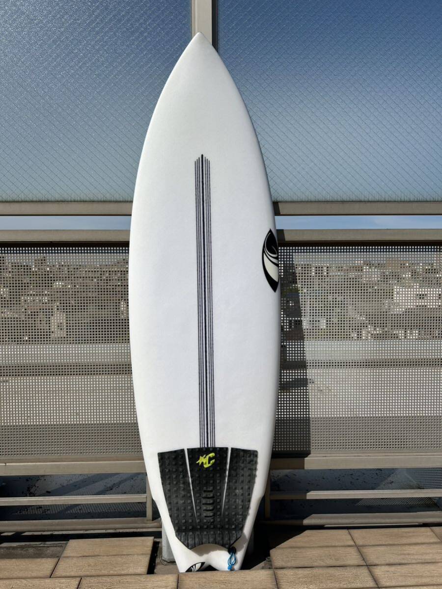 SHARPEYE SURFBOARDS MODERN2 シャープアイ　5'8 31.6L_画像1