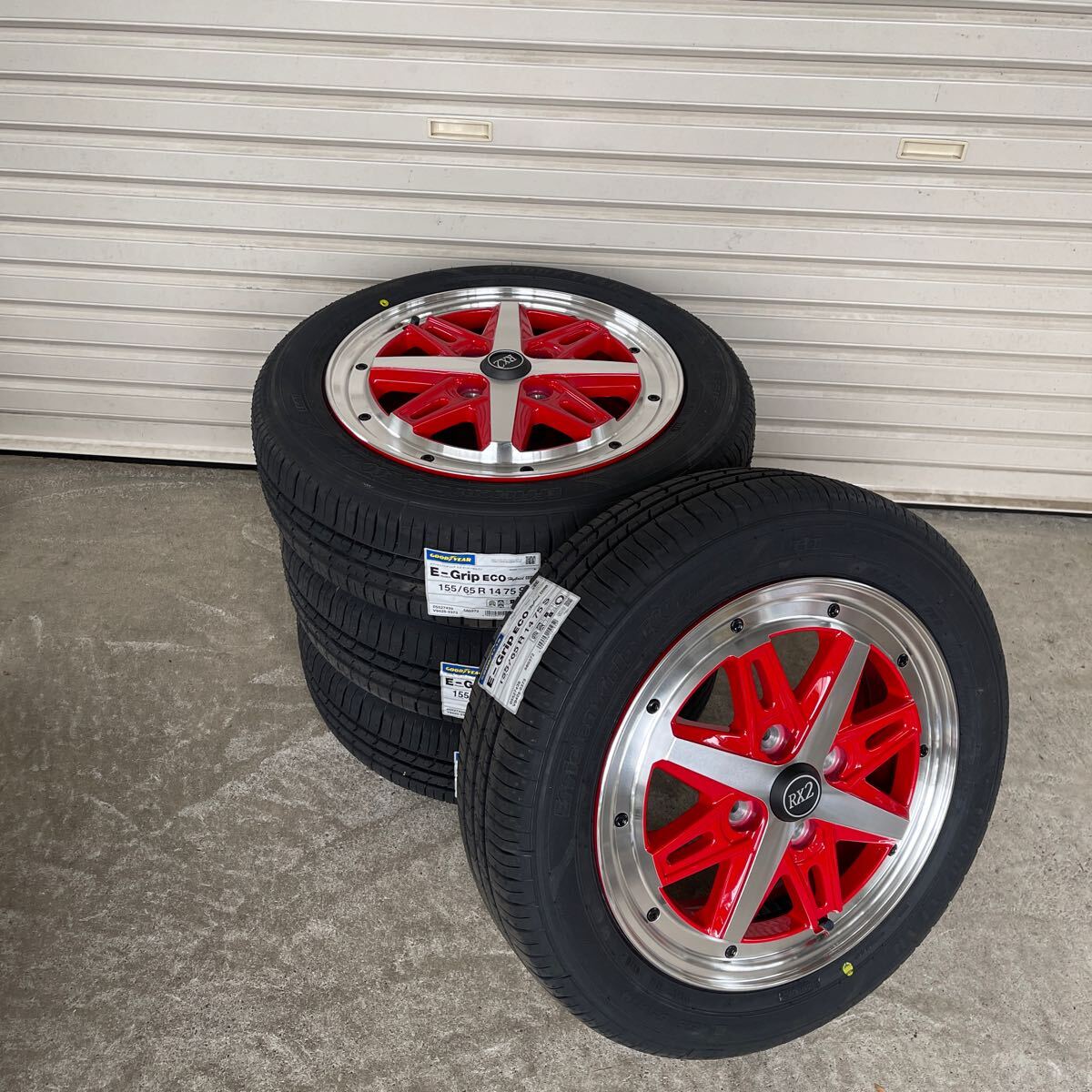 RX2◆ 新品グッドイヤーEG01◆155/65R14◆NBOXタントムーヴワゴンRラパンアルトトコットスペーシアデリカミニ　レッドポリッシュ_画像1