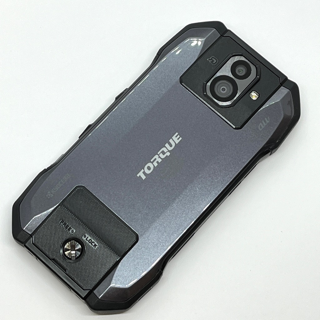 美品 TORQUE G04 KYV46 ブラック au SIMロック解除済み 64GB 白ロム タフネス スマホ本体 送料無料 付属品完備 H08_画像5