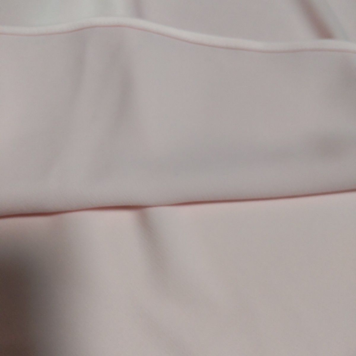 新品未使用 H&M 光沢のある大人可愛い 透け感 スリット入り フレアスカート ピンク 