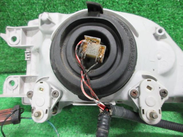 アクティ V-HA4 左 ヘッド ランプ ライト ASSY SDX 4WD NH528 クレタホワイト コイト 110-22239 240216_画像9