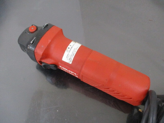 §138 グラインダー HILTI ヒルティ ディスクグラインダー AG100-S 検：工具 DIY用品 電動工具 研削 研磨機 動作品_画像2