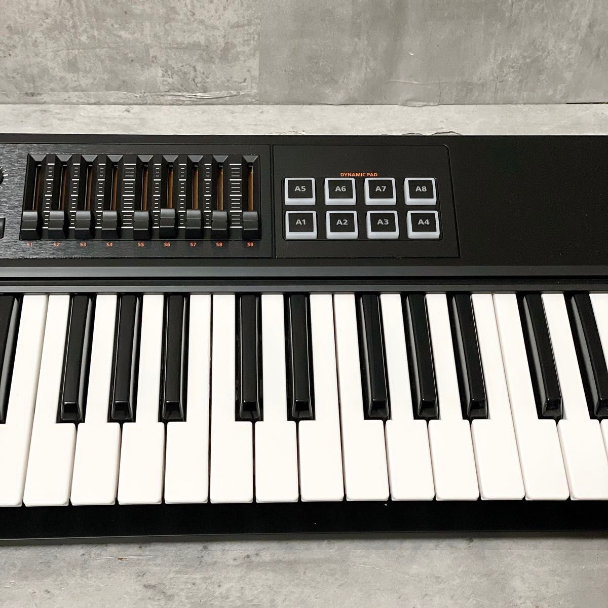  прекрасный товар Roland Roland MIDI клавиатура контроллер A-800PRO-R 61 клавиатура A-800PRO клавишные инструменты композиция удар включено 