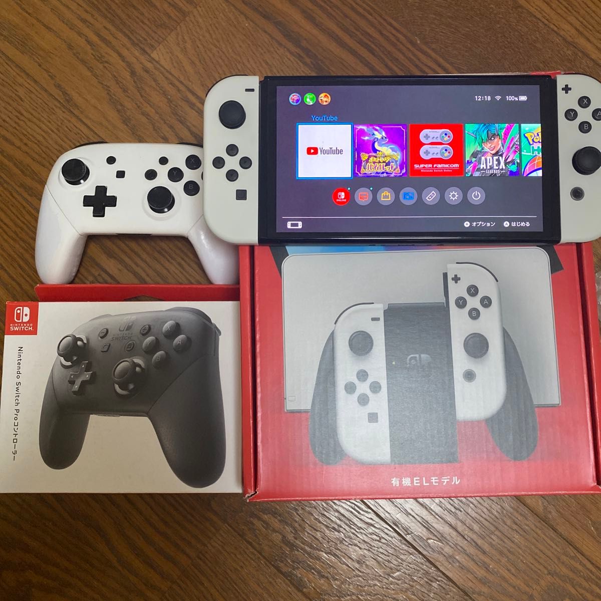 【本日までの値下げ】Nintendo Switch 有機ELモデル　ホワイト　純正プロコンホワイトカスタムモデル　おまけ付き