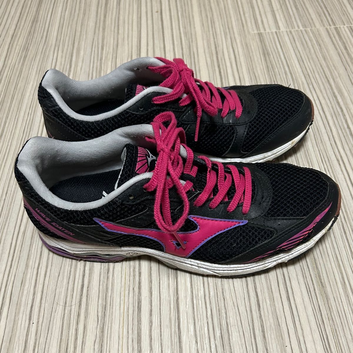 MIZUNO WAVE IDATEN ランニングシューズ 23.5cm