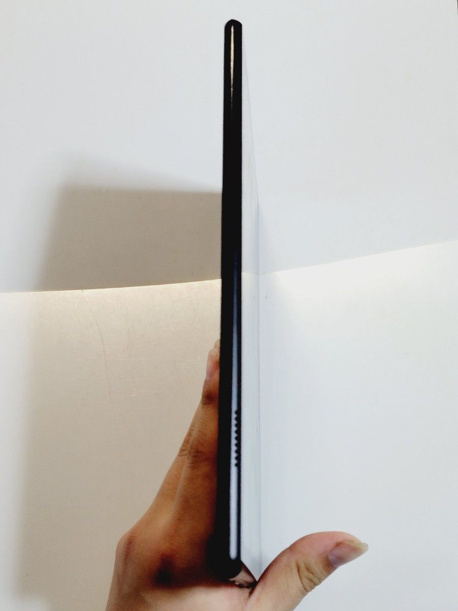 美品　バッテリー新品　Lenovo Tab M10　タブレット　10インチ