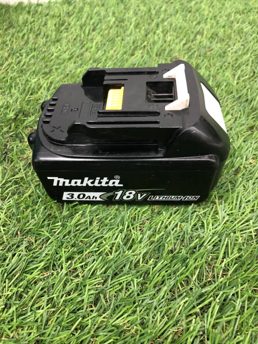 [ secondhand goods ]* Makita rechargeable angle impact driver 18V 3.0Ah TL061DRF _IT3SI0IN2XOW_