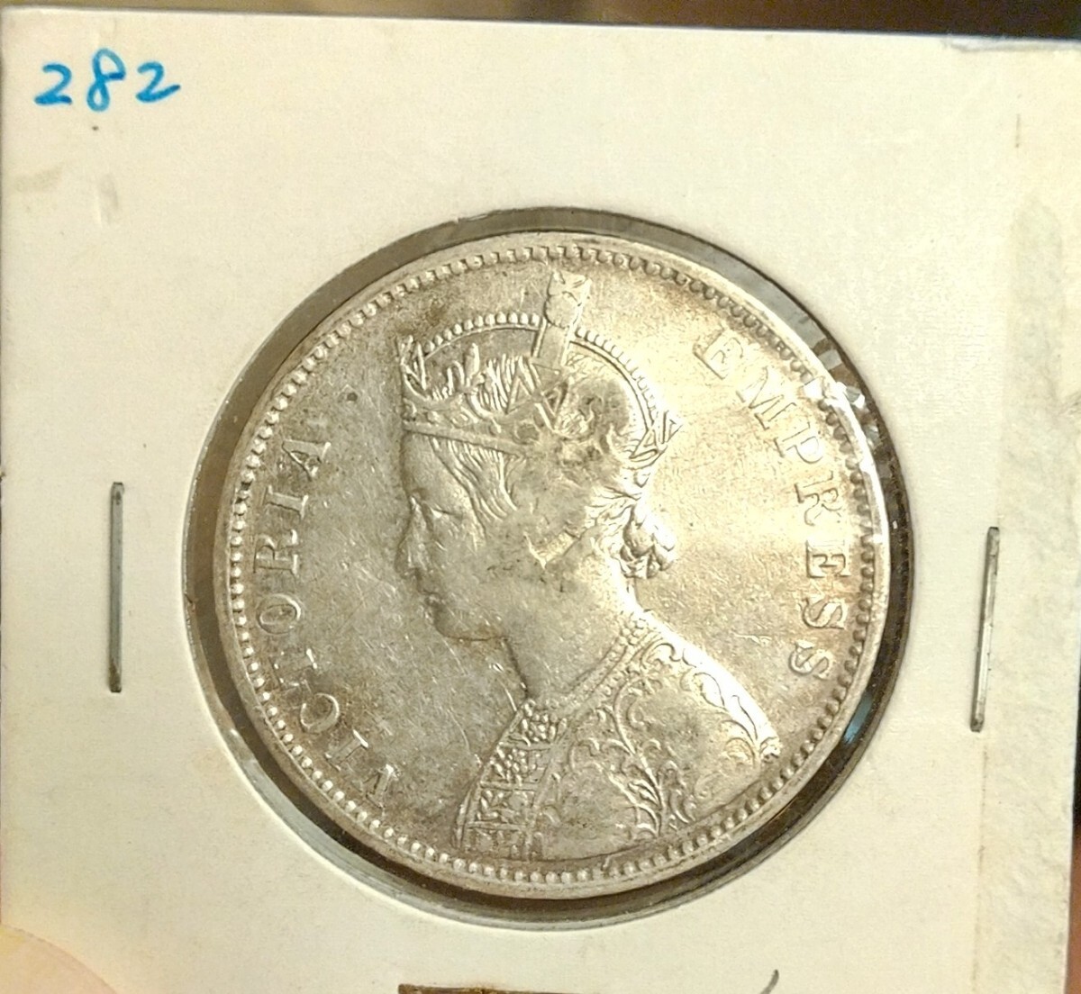 1877年1ルピー　銀貨　美品_画像2
