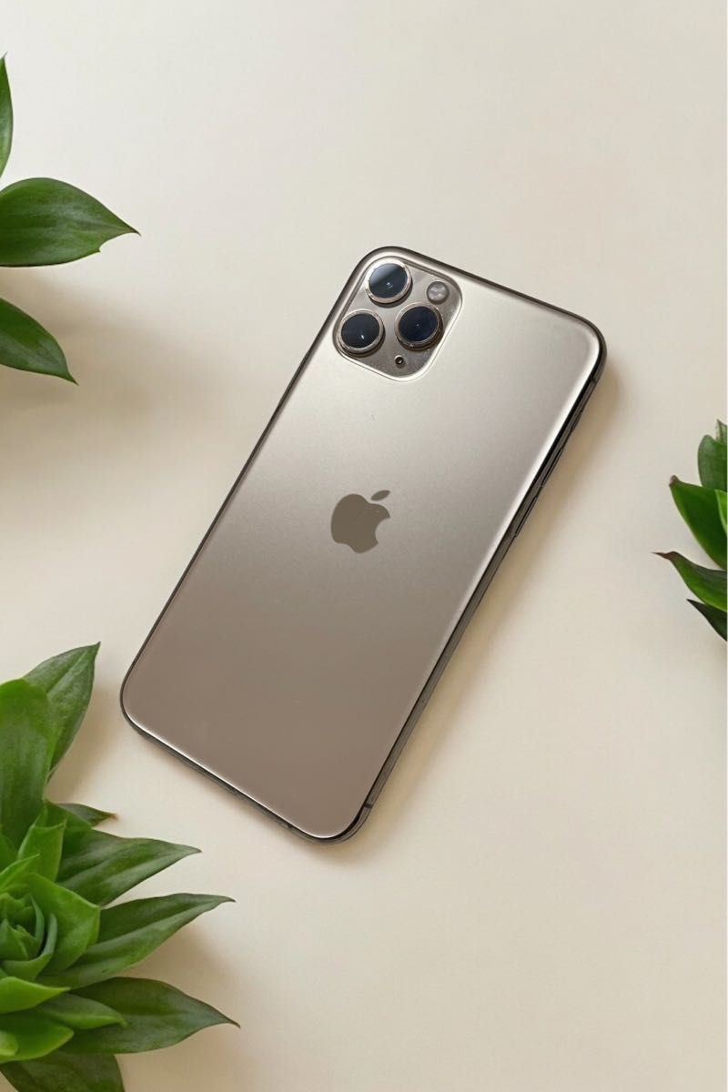 iPhone11プロ 未使用に近い