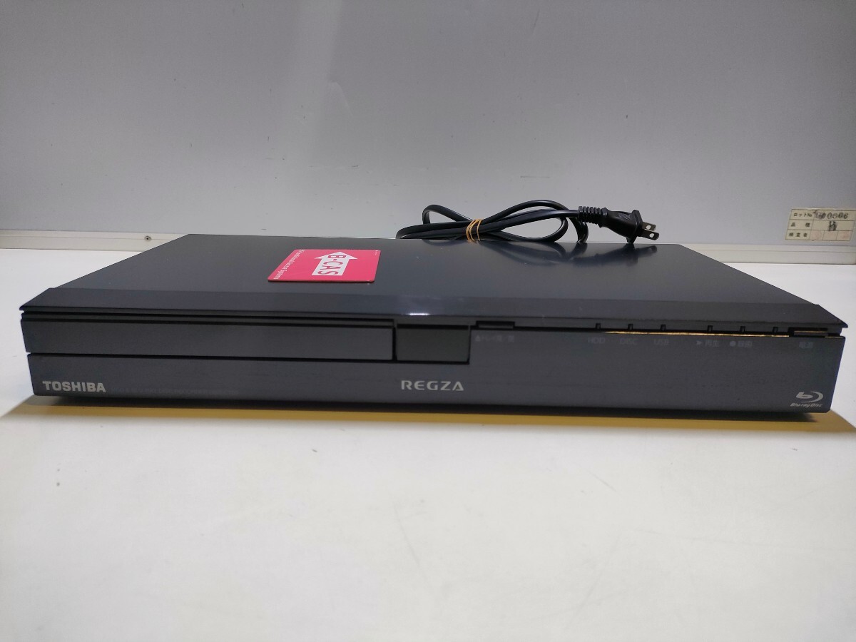 E343(中古現状、即発送）東芝 REGZA ブルーレイディスクレコーダー DBR-C100 2011年製 (B-CAS付き)の画像1