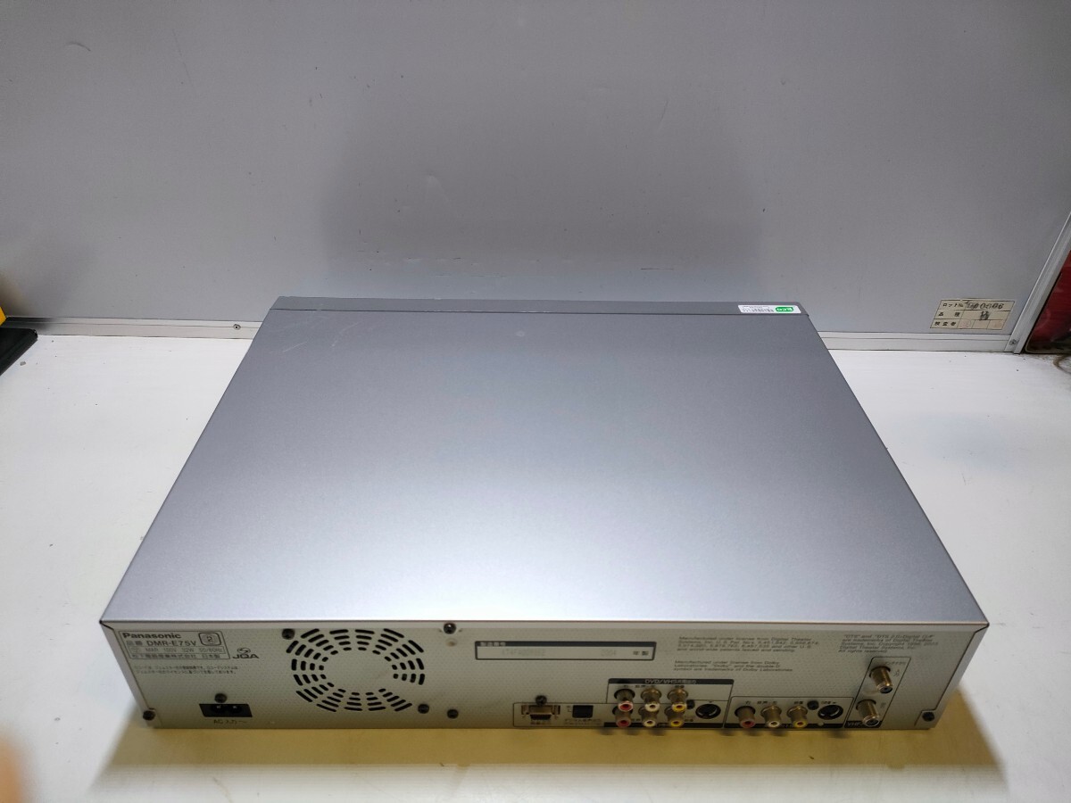 E358( used present condition, immediately shipping ) Panasonic VHS one body DVD recorder DMR-E75V( power supply attaching )