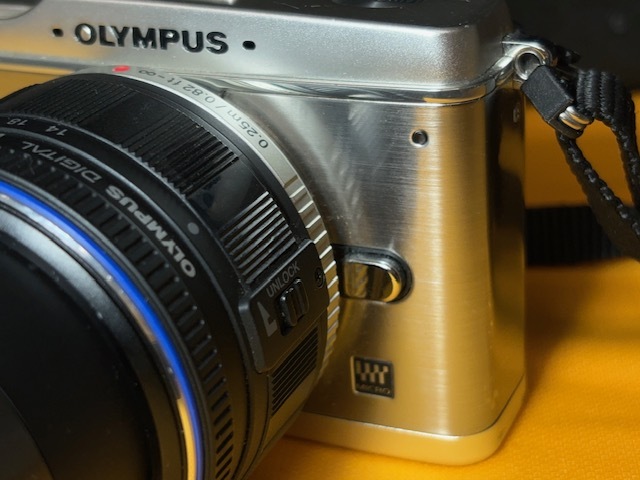 ※23776 動作OK OLYMPUS PEN E-P1 14-42mm 1：3.5-5.6 ミラーレス一眼カメラ オリペン_画像3
