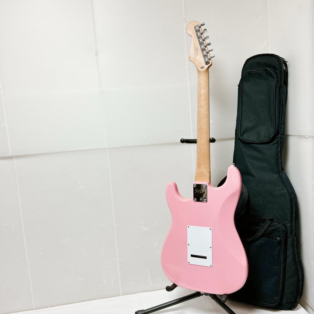 美品 Squier スクワイヤー Bullet ピンク ストラト ケース付き_画像6