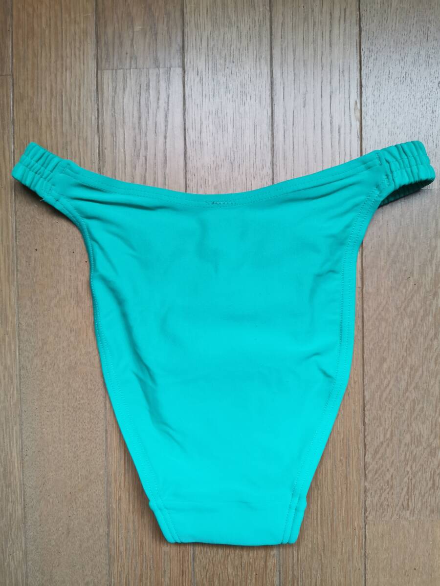 【USED】SPEEDO ビキニボトム 水着 サイズ/GB24(JP-M) カラー/ミントグリーン_後面