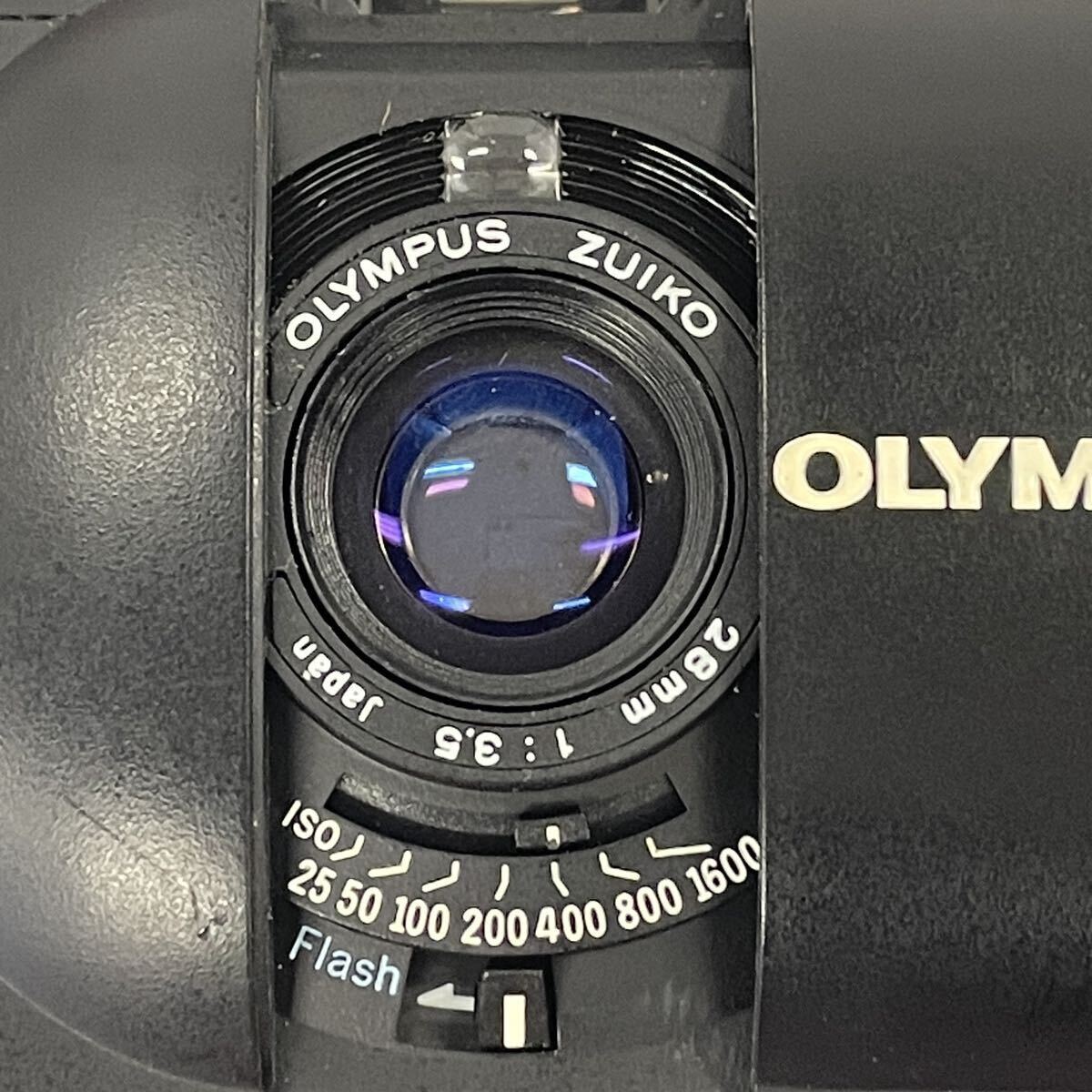 【4M51】1円スタート OLYMPUS XA 4 MACRO A16 オリンパス マクロ レンズ OLYMPUS ZUIKO 28mm 1:3.5 コンパクトフィルムカメラ _画像2