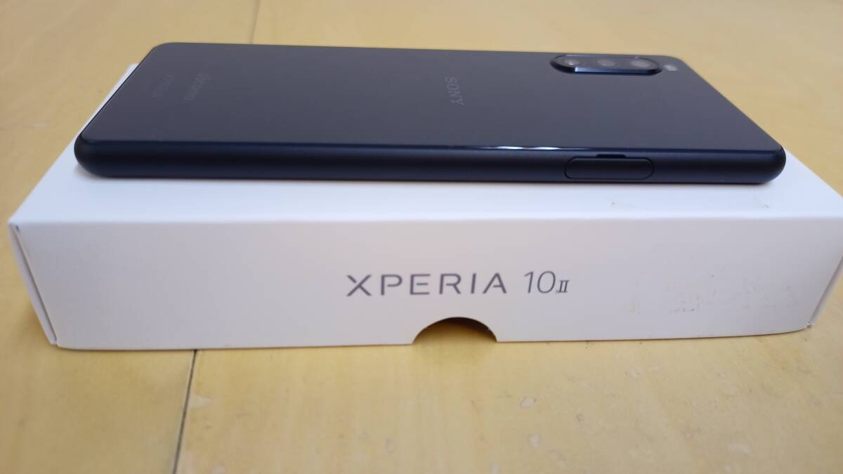 [画面焼けアリ] docomoドコモ「Xperia 10 II SO-41A」エクスペリア android スマートフォン Android12 画面フィルム＆ケース付の画像5