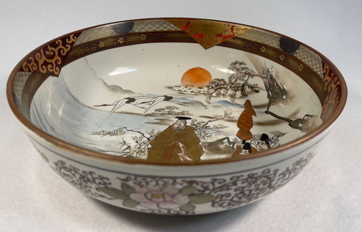 九谷焼 色絵 飾鉢 古九谷 骨董 大皿 九谷製 飾り皿 金彩 幅き 九谷焼 色絵 飾鉢 古九谷 骨董 大皿 九谷製 飾り皿 金彩 幅き