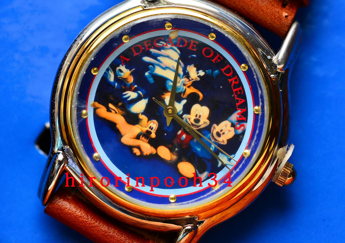 未使用品　ディズニーストア 　10周年　記念時計　ミッキーマウス　ディズニー　限定3000個_画像3