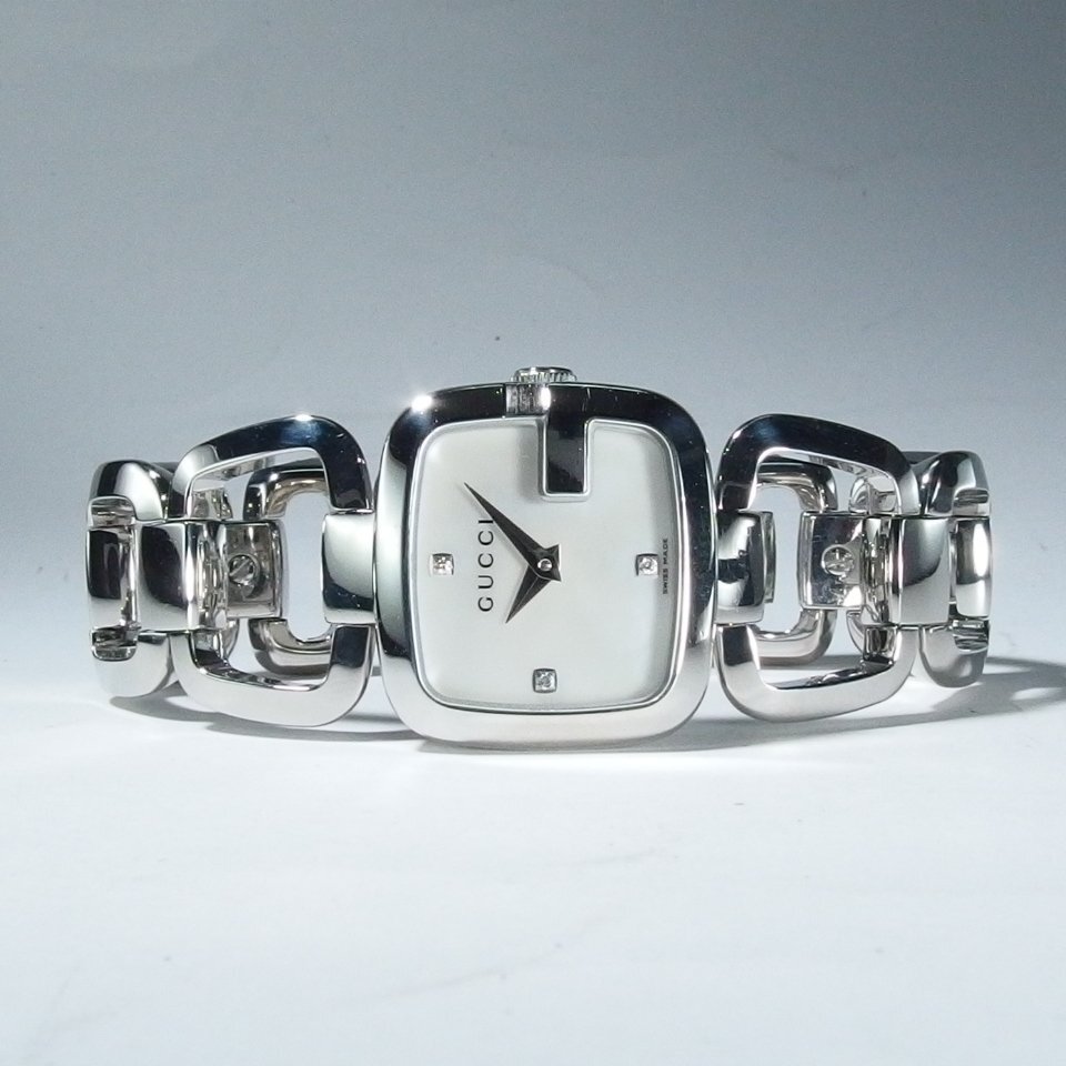 [ батарейка заменена ] GUCCI Gucci 3PD 125.2 SS QZ кварц G рама ракушка циферблат бренд USED товар работа товар женские наручные часы [24027]