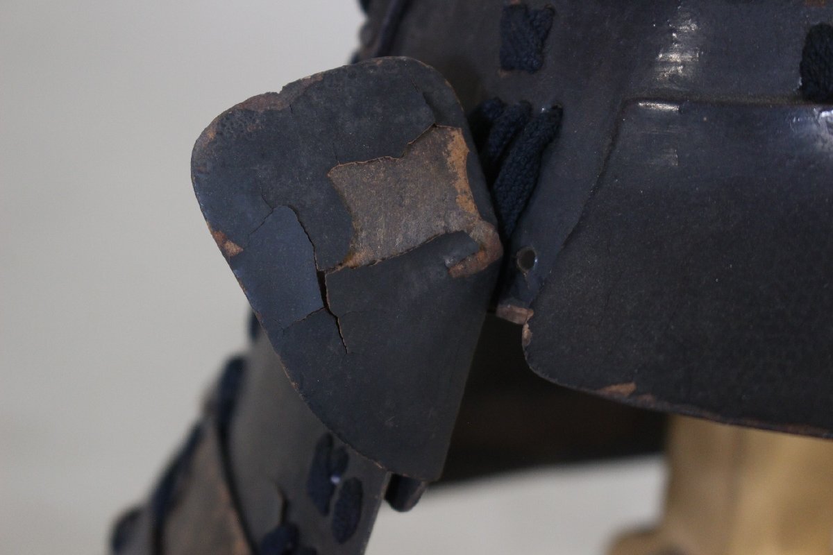 ^v lantern helmet Edo iron, black lacquer 31×33×24cm 1.55kg armour / armour / armor ^v