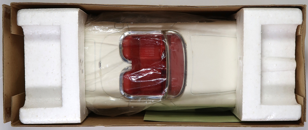 フィフティ社,コルベット コンバーチブル, 白, ブリキ, 日本製, 中古 - 自動車 フィフティ社,コルベット コンバーチブル, 白, ブリキ, 日本製, 中古 - 自動車