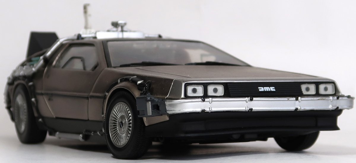 Sunstar, バックトゥザフィーチャー, デロリアン,1/18,中古,破損あり - サンスター Sunstar, バックトゥザフィーチャー, デロリアン,1/18,中古,破損あり - サンスター