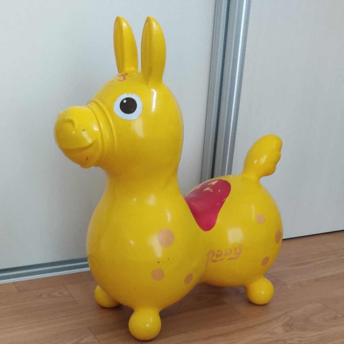 ロディ RODY 乗用玩具 Rody おもちゃ 乗り物 赤 黄色 レッド イタリア製  空気入れ無し