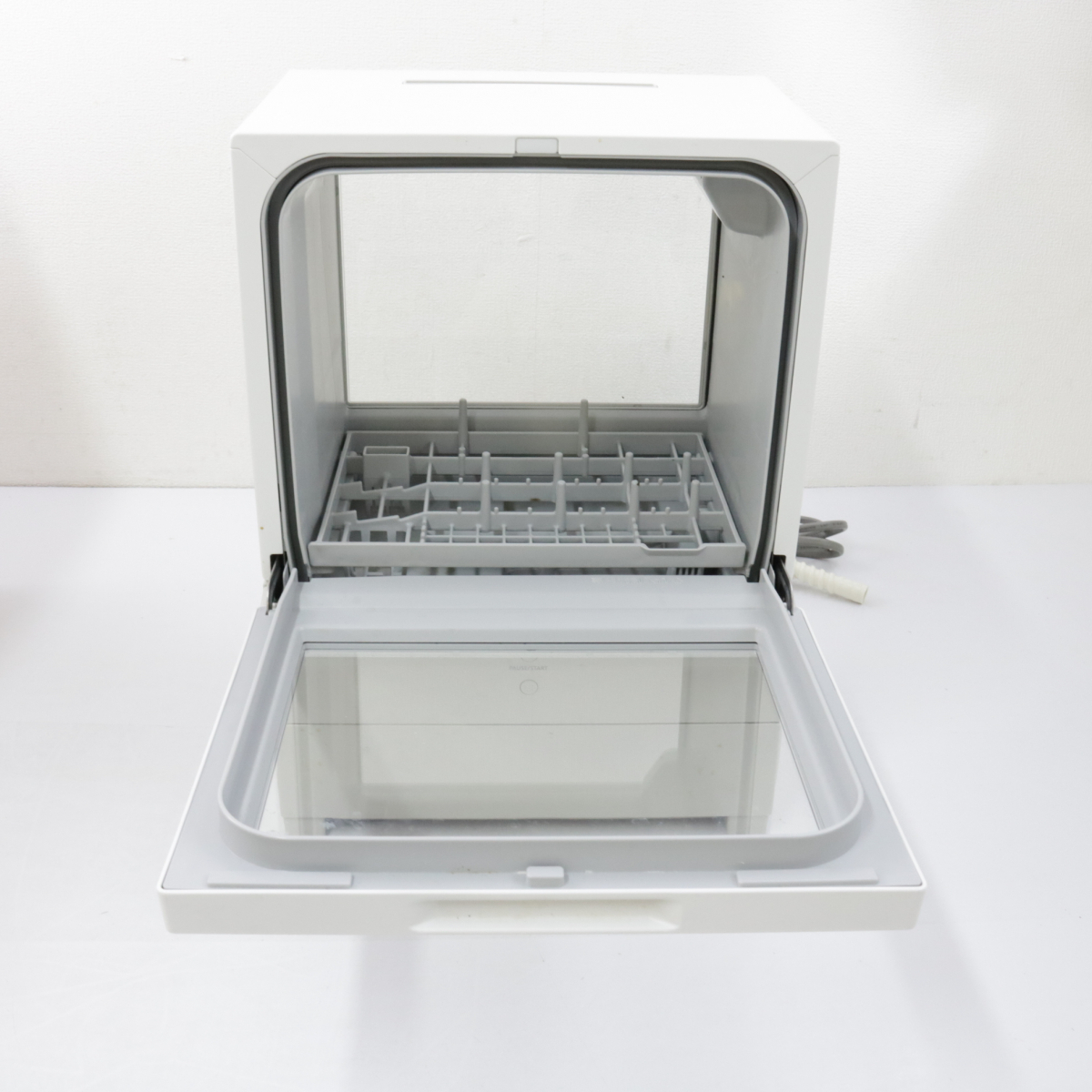 【通電OK/2023年製/箱・説明書付き】Panasonic NP-TML1 食器洗い乾燥機 パナソニック ホワイトカラー 時短 便利 キッチン用品 020FOFFR59_画像8