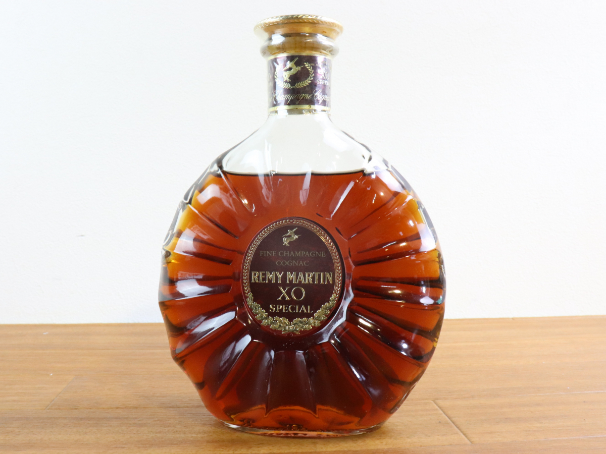 【未開栓】 REMY MARTIN レミーマルタン XO SPECIAL スペシャル COGNAC コニャック お酒 古酒 趣味 コレクション 015JYNFY11_画像2