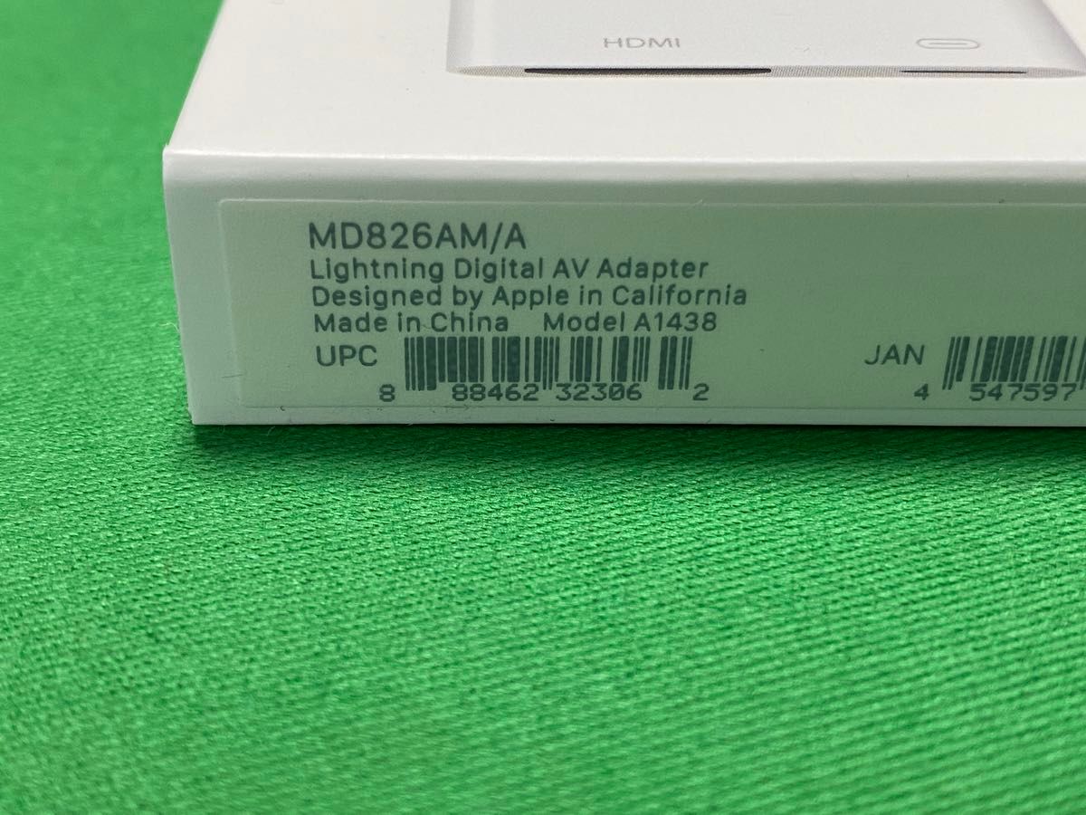 【純正品】Apple Lightning to Digital AV Adapter MD826AM/A 変換アダプター
