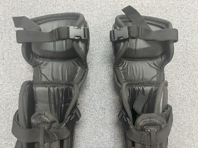 Wilson ウィルソン 野球 審判用防具 硬式用レガース レッグガード WTA3410NP NPB仕様 17インチ_画像6