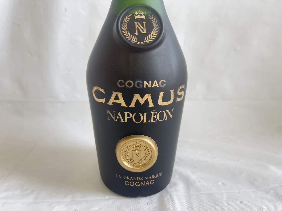 SM0605-21I CAMUS NAPOLEON COGNAC 700ml 40% カミュ ナポレオン コニャック ブランデー 古酒_画像3