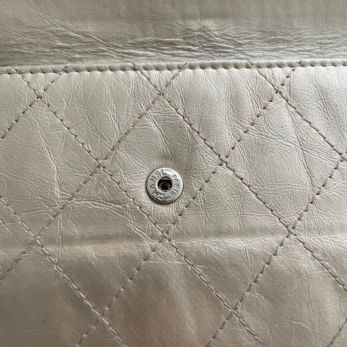 シャネル CHANEL二つ折り 長財布 ココマーク マトラッセ シャネル CHANEL二つ折り 長財布 ココマーク マトラッセ