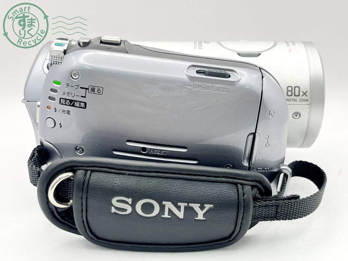 2405601878　■ SONY ソニー Handycam HDR-HC3 デジタルビデオカメラ バッテリー付き 通電確認済み カメラ_画像3