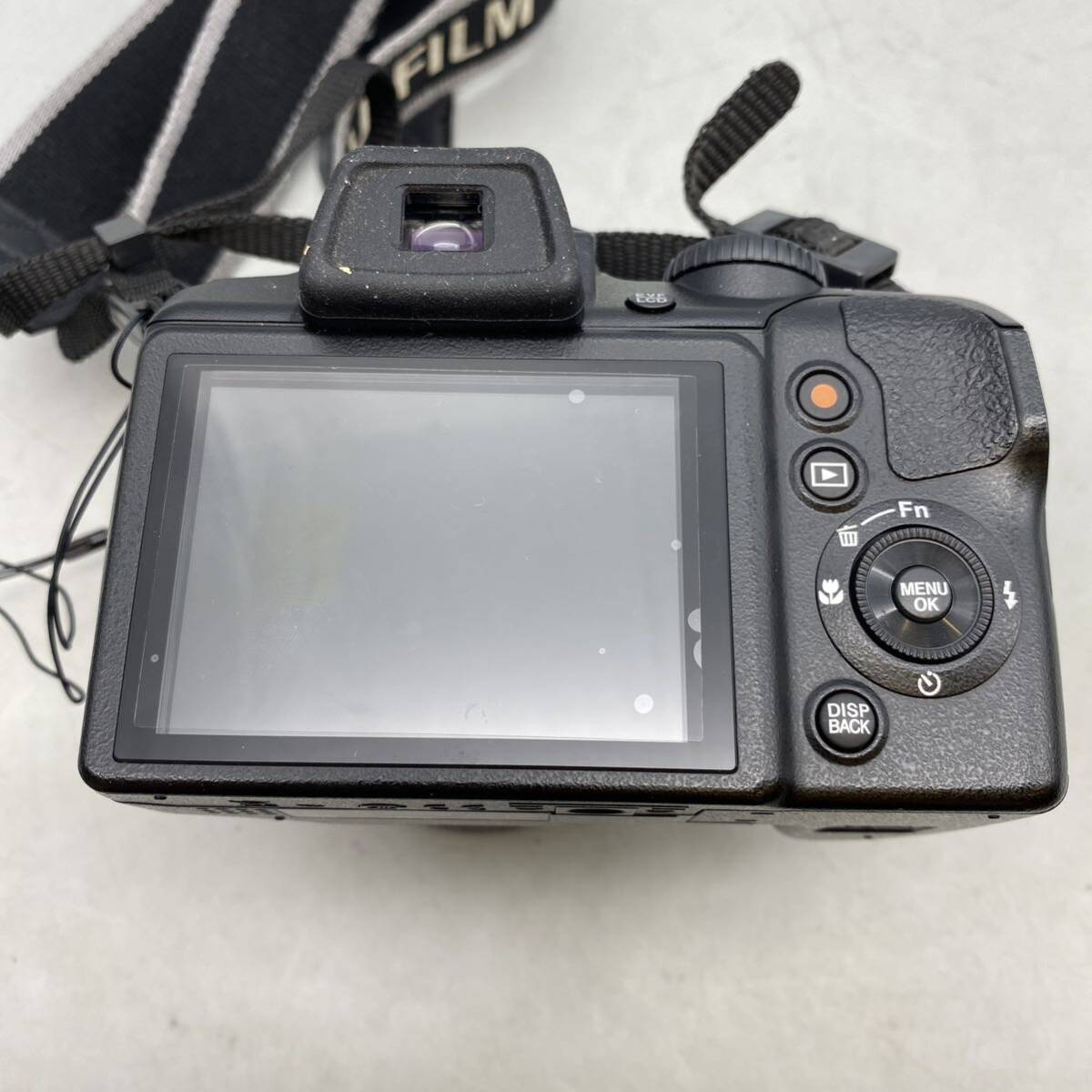 【V-6】 FUJIFILM FINEPIX S9800 フジフィルム デジタルカメラ カメラバッグ 動作未確認_画像3