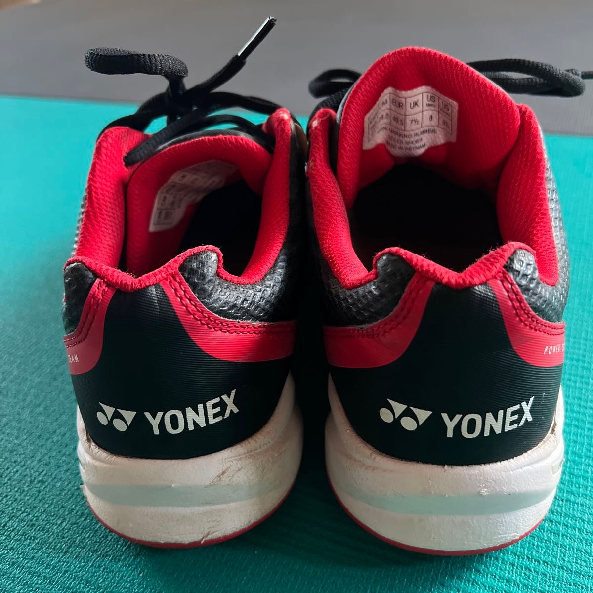 YONEX ヨネックス テニスシューズ スニーカー　26.0cm オムニクレー 送料込み 中古