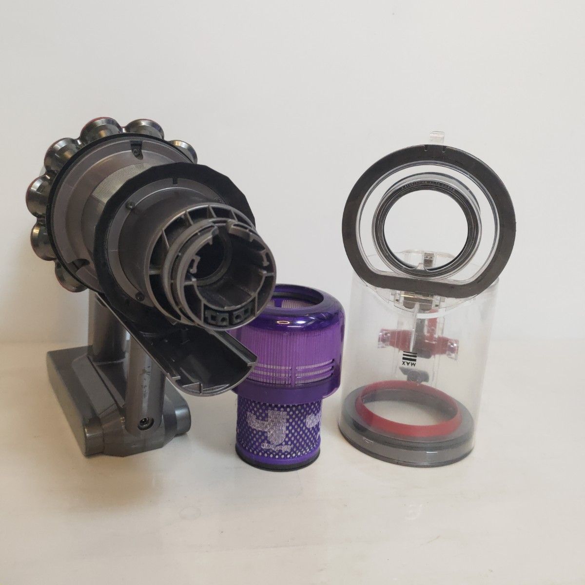 dyson V11 SV14 本体のみ 限定ゴールドモデル 72分 ダイソン dyson V11 SV14 本体のみ 限定ゴールドモデル 72分 ダイソン